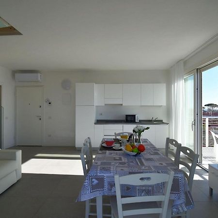 Residence Al Molo - Suite Porta Del Mar Sea View - Agenzia Cocal カオルレ エクステリア 写真